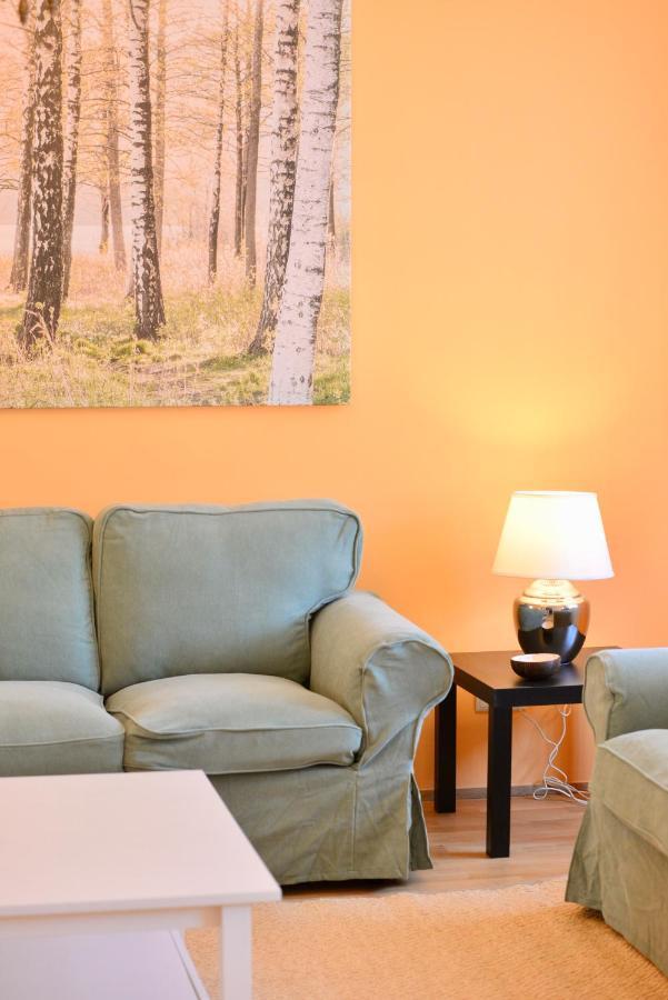 Spacious And Comfy With 3 Bedrooms Wina Bagian luar foto