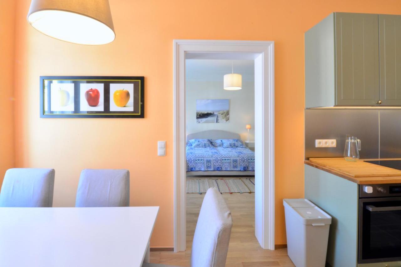 Spacious And Comfy With 3 Bedrooms Wina Bagian luar foto