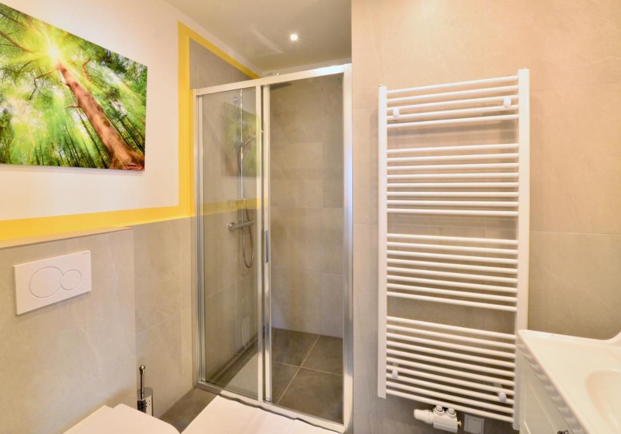 Spacious And Comfy With 3 Bedrooms Wina Bagian luar foto